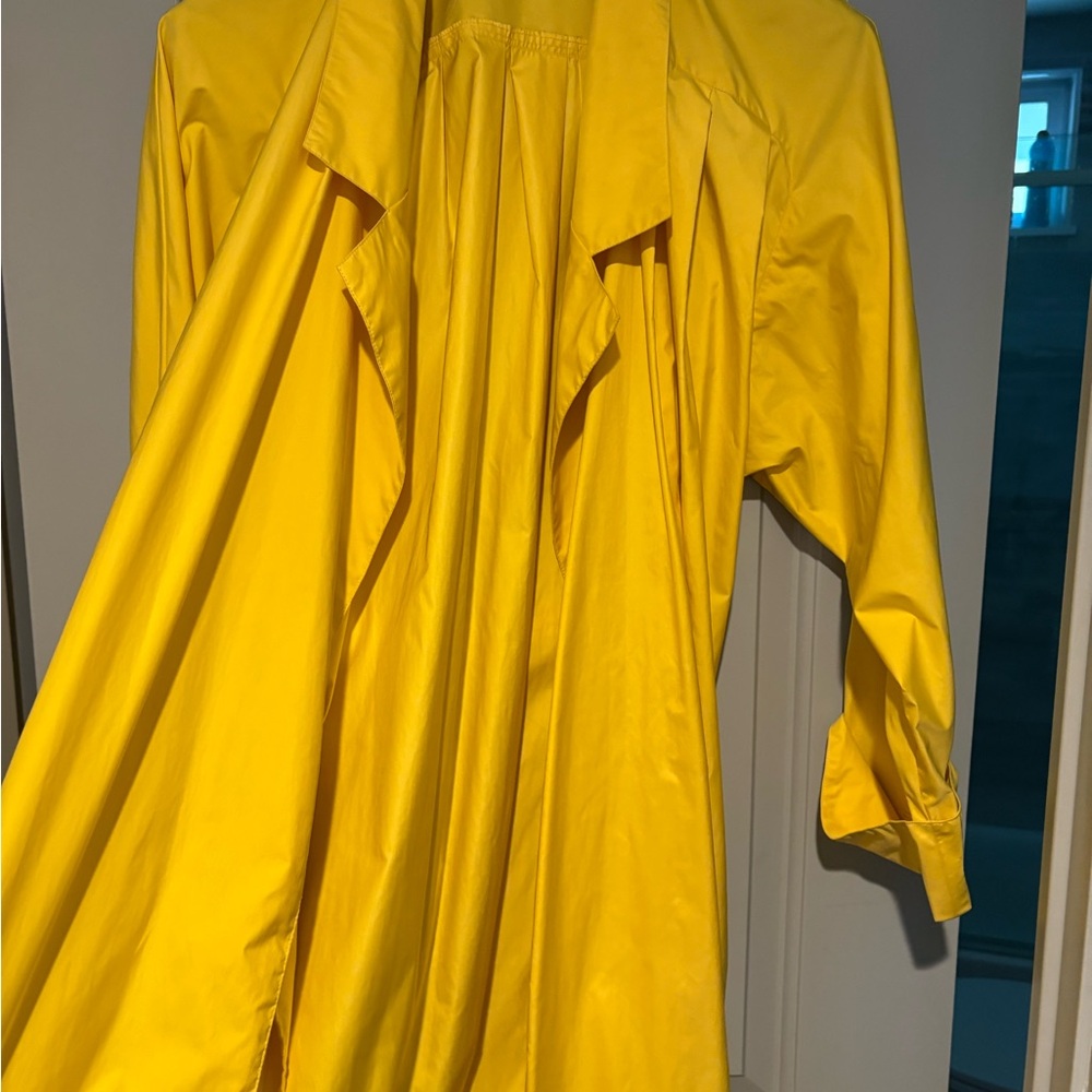 Women's Yellow Jacket
